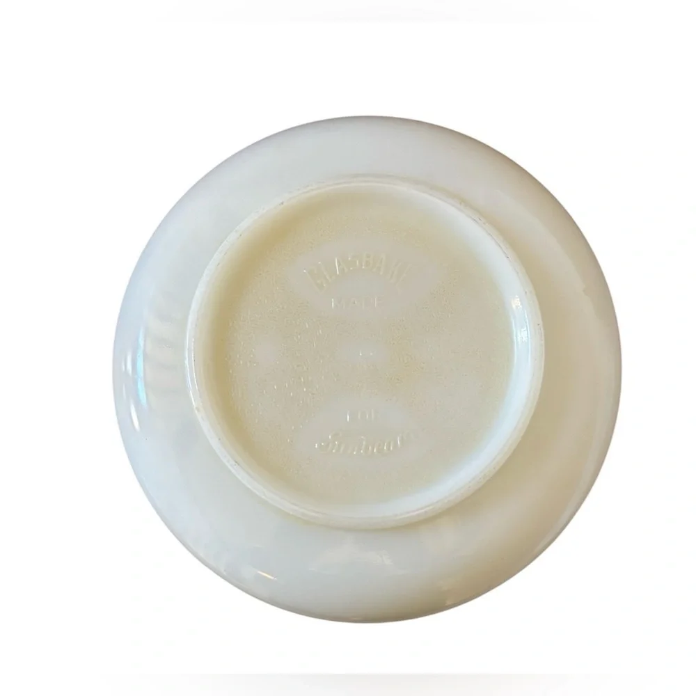 Vintage glasbake by sunbeam milk glass bowl